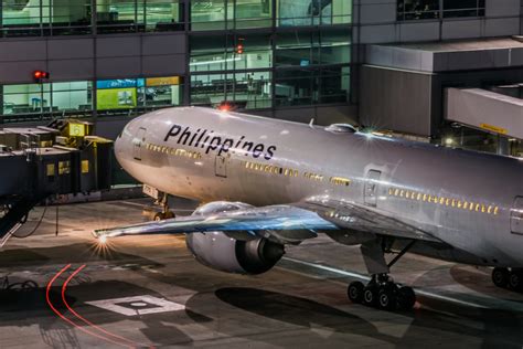 Flight history for Philippine Airlines flight PR104 .